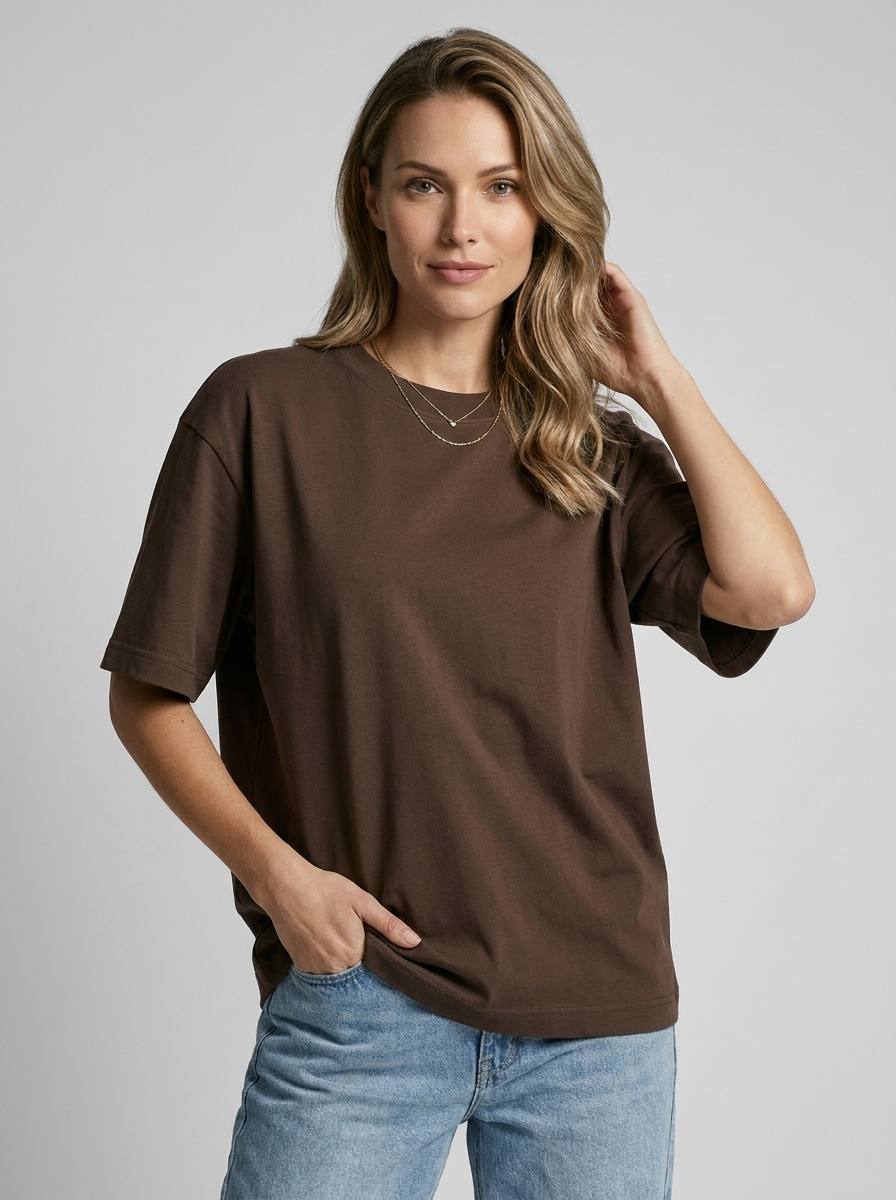 Dark grey oversized basic t-shirt in soft cotton with relaxed fit