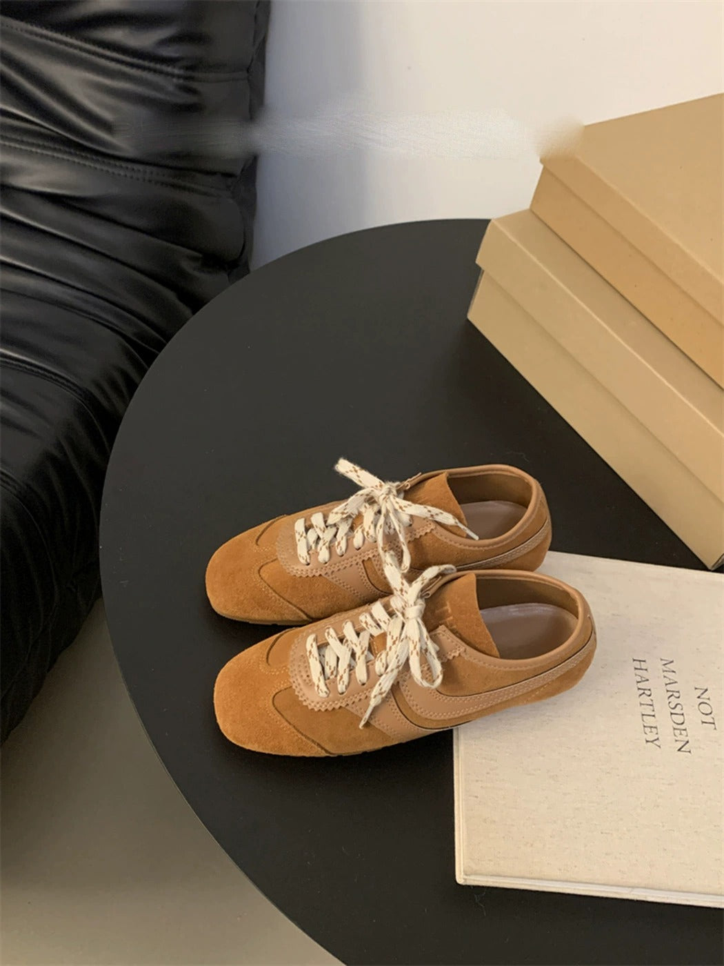 Women's black retro lace-up sneakers with chunky sole and suede panels